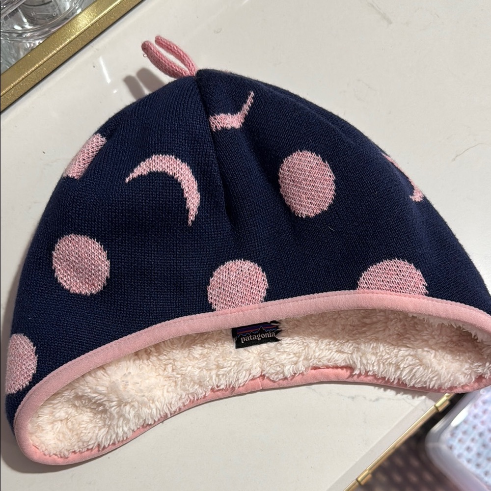 New Patagonia Kids' Navy and Pink Beanie